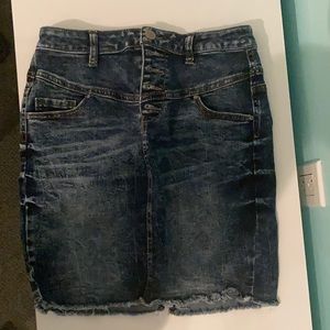 Jean skirt